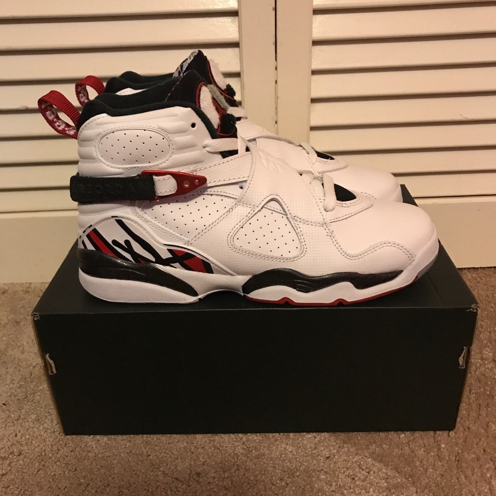 Air Jordan 8
